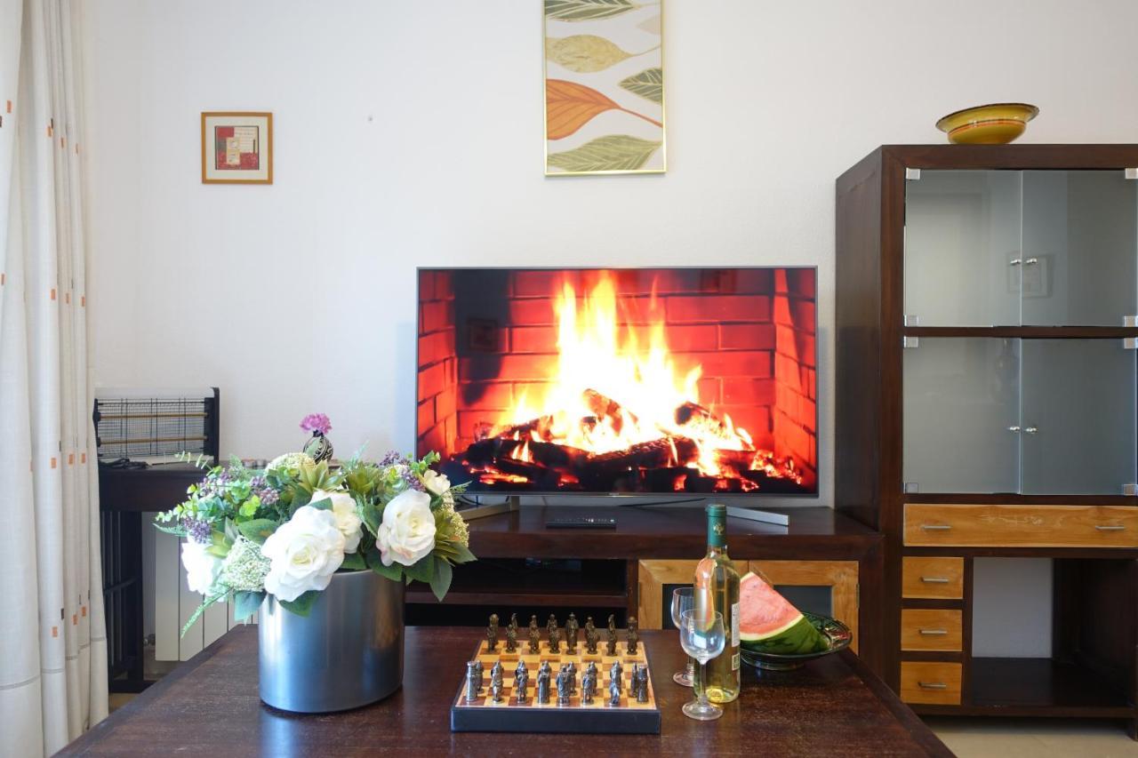 ☆The Peaceful Valencia Homestay☆ W/ Terrace⌘Parking⌘Bbq Eksteriør billede